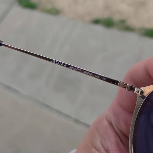 Ray-Ban Blaze Round Silver Chrome Mirrored Polished Gold Sunglasses. RB3574 - Picture 7 of 8